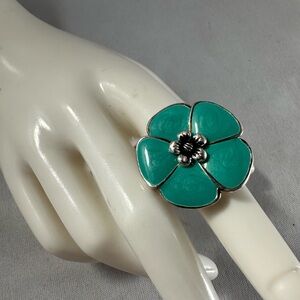 Premier Designs silver tone ring with turquoise enamel flower